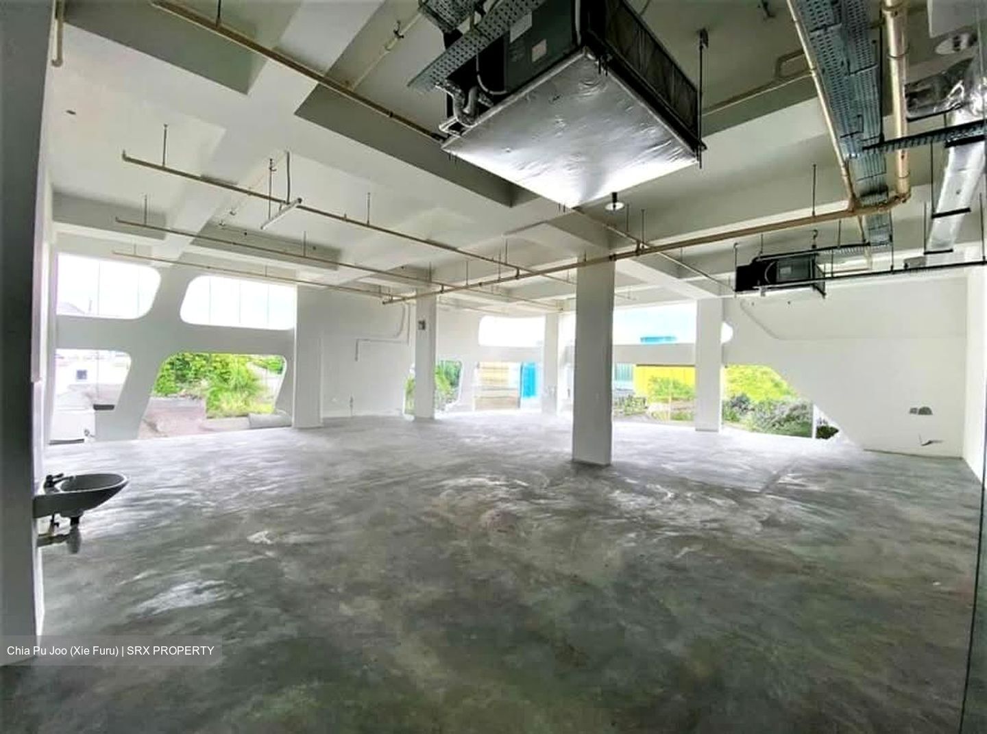 Upper Changi Road North (D17), Shop House #589179291